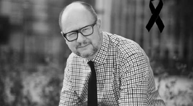 Політики й дипломати висловлюють співчуття з приводу смерті мера Ґданська