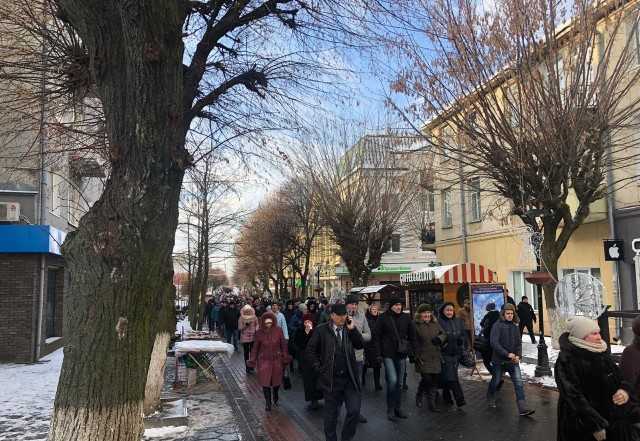 На зустріч з Порошенком у Луцьку завезли бюджетників