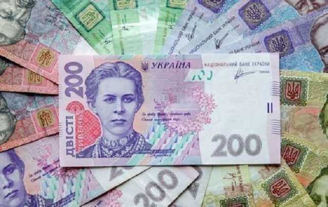 Усупереч прогнозам: гривня знову стає привабливою