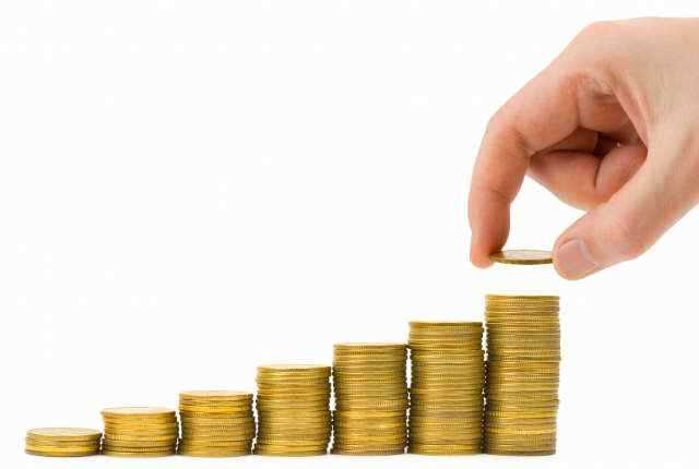 Почти 5 тысяч украинцев задекларировали доход в более 1 миллиона