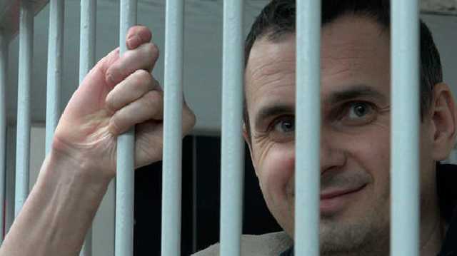 Набрал вес и занимается спортом: Сенцов написал новые письма из тюрьмы