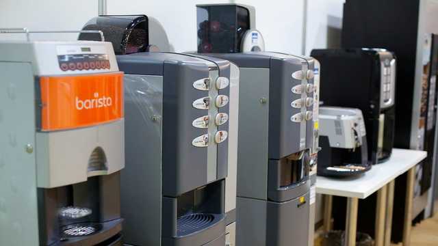 Директор волынского учебного заведения хотел взятку за кофейные автоматы