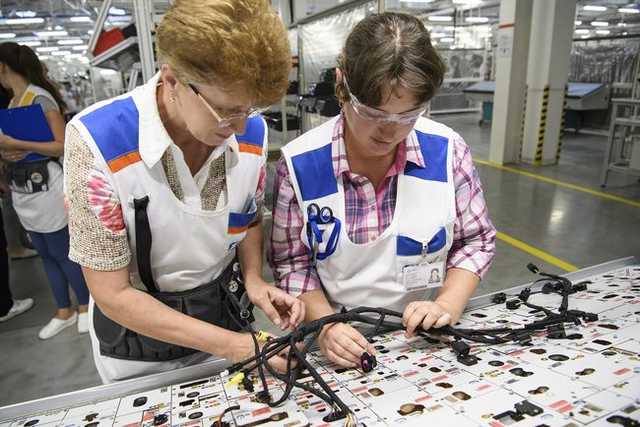 Як Україна стала джерелом дешевої праці для іноземних корпорацій