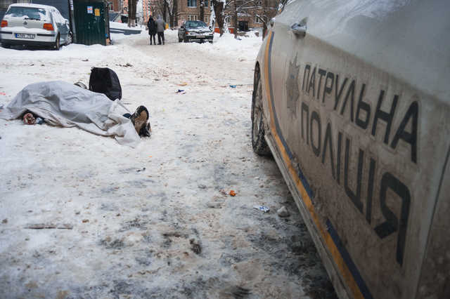 В Киеве возле Индустриального моста нашли труп мужчины