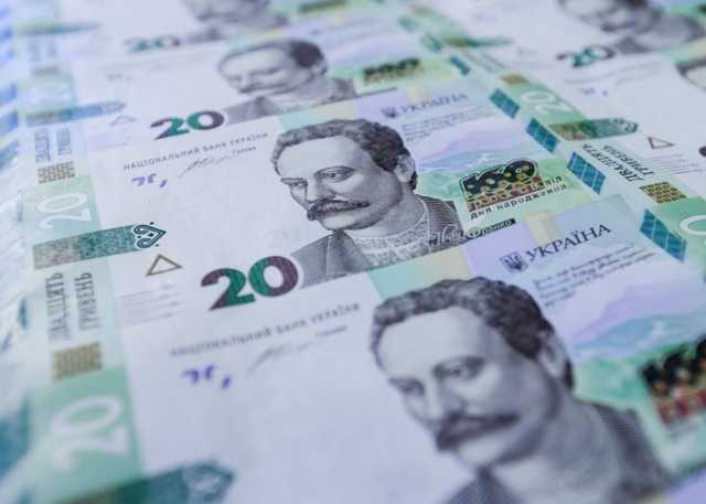 Гривну ожидает трудный период – аналитики