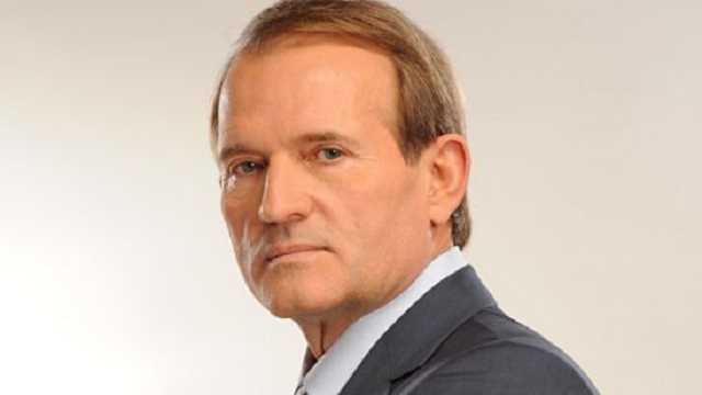 Обвинениями в плагиате политтехнологи Медведчука его подставили, - эксперт