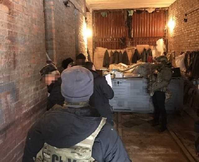 В Запорожье задержали бизнесменов, присвоивших вертолетные двигатели стоимостью $1 млн