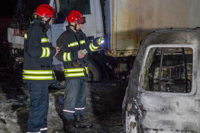 В Днепропетровской области произошло страшное ДТП с грузовиком: водитель сгорел заживо