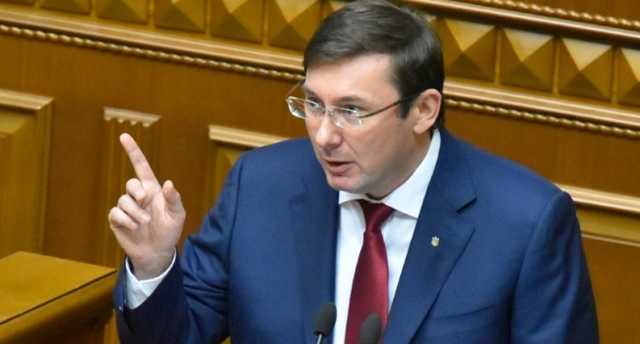 Материалы по убийцам на Майдане передают в суд - Луценко