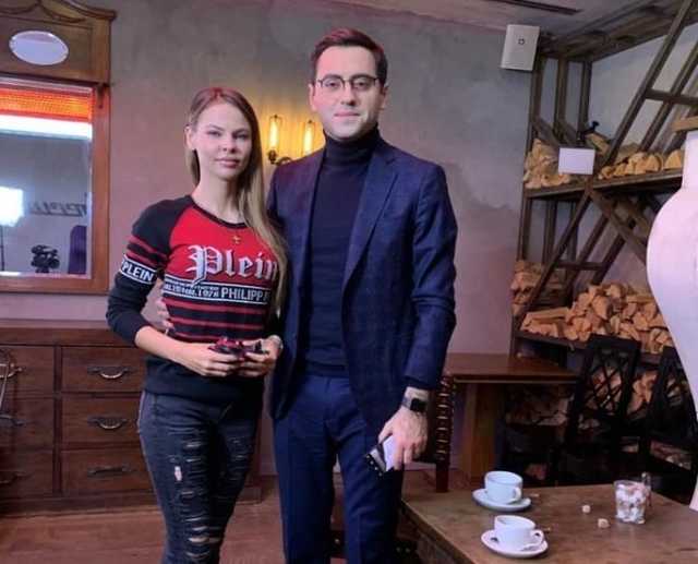 Информационную бомбу ’’Настя Рыбка’’ задействуют в выборах президента Украины, - блогер