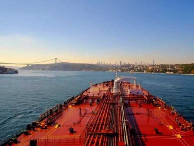 Bloomberg: Турция не пускает российскую нефть в Европу