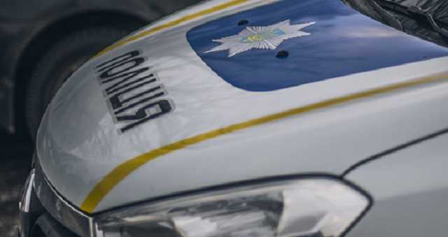 Под Киевом водитель микроавтобуса насмерть сбил пешехода