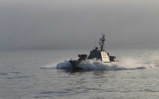 Корабли и авиация России ’’схлестнулись’’ с украинским флотом на Азове: все подробности