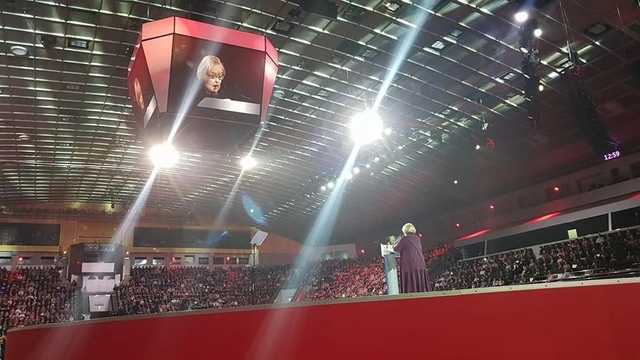 Роговцева: Если солдаты выбирают Порошенко, то я с ними