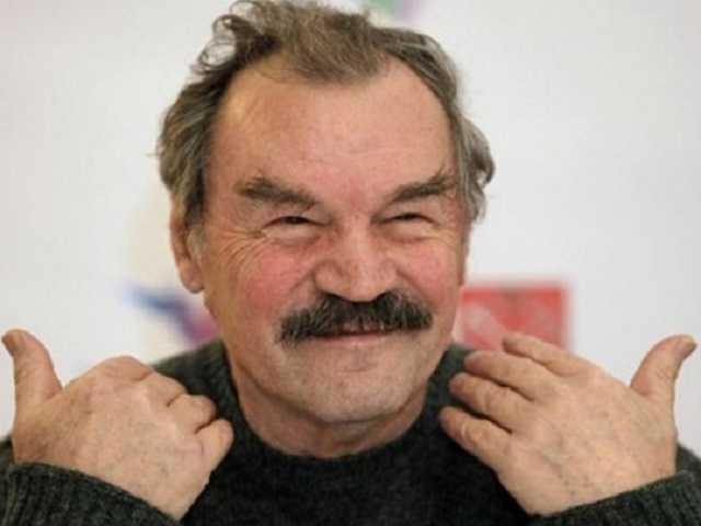 Известного российского актера госпитализировали с инфарктом