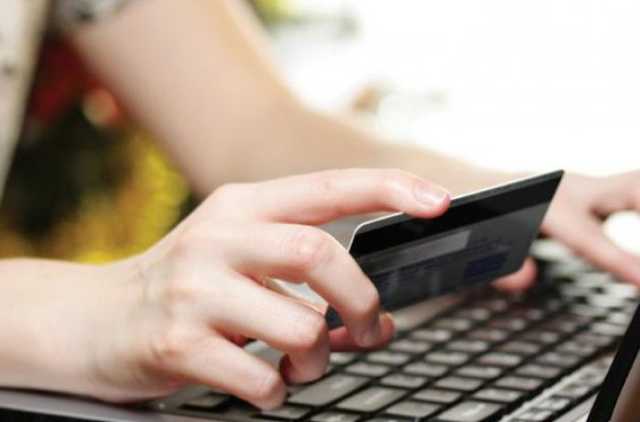 Покупки в интернете: с 7 февраля украинцы будут платить по-другому