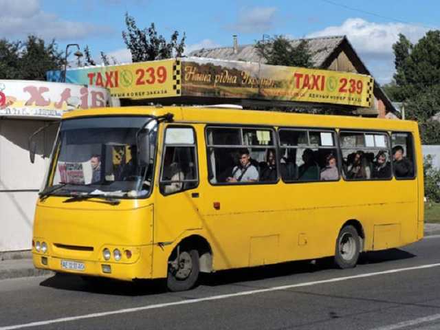 Скандал с маршрутчиком, бросившим на остановке ребенка без сознания: выяснились новые детали