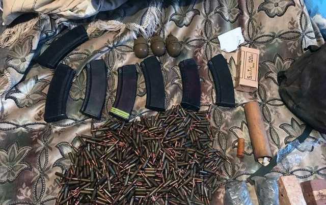 Полиция задержала киевлянина с арсеналом оружия