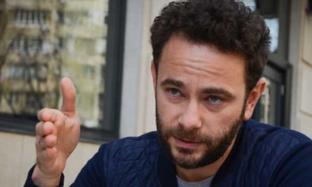 Дубинский опубликовал видеофиксацию переписки нардепа от «БПП» касательно недопуска сериала «Слуга народа-3» на телевидение