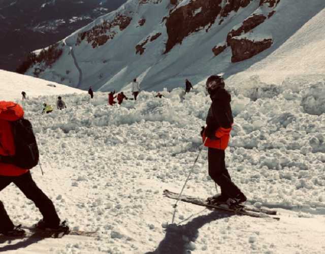 Погребены 12 человек: популярный курорт Швейцарии накрыла лавина