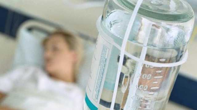 Ели консервы: в Киеве два человека заразились смертельной инфекцией