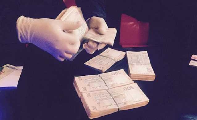 Депутат горсовета во Львовской области требовал взятку за два земельных участка