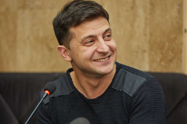 Украинцы поддерживают Зеленского из-за своего протеста против традиционных политиков — Золотарев