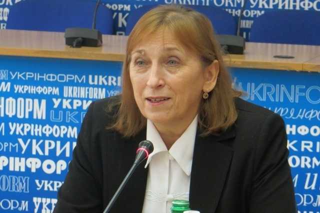 Соціолог: чим гірше люди живуть, тим більше вірять у чарівника на блакитному гвинтокрилі