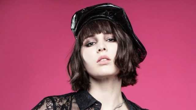 Как выглядит Maruv – ее личное дело