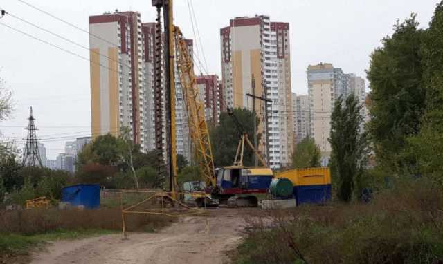 СБУ считает, что строительство ЖК “Патриотика на озерах” нужно остановить