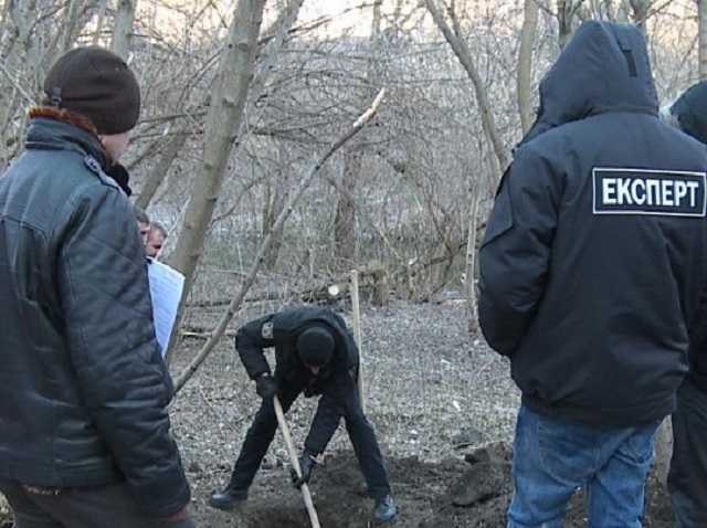 Сломали ноги и закопали живьем: подробности жестокого убийства на Виннитчине