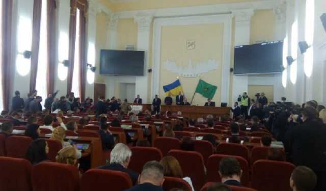 «Ты кнопка бл@дь!»: Кернес обматерил депутата горсовета Харькова