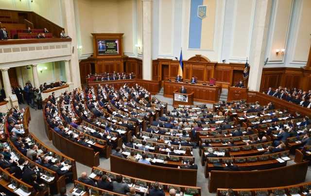 Верховная Рада не приняла закон о льготах для детей без родительской опеки — СМИ