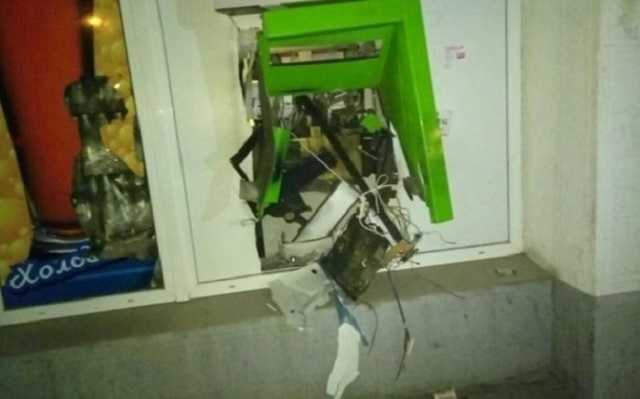 В Запорожье взорвали банкомат “Приватбанка”