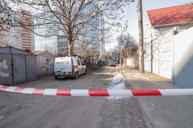 В Киеве нашли мать, которая выбросила новорожденного младенца на стройке