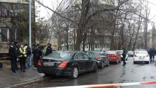 Полицейские украли пистолет, из которого застрелили свидетеля по делу бриллиантовых прокуроров