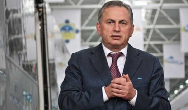 Борис Колесников в «ДНР» печет печенье для подданных Лукашенко