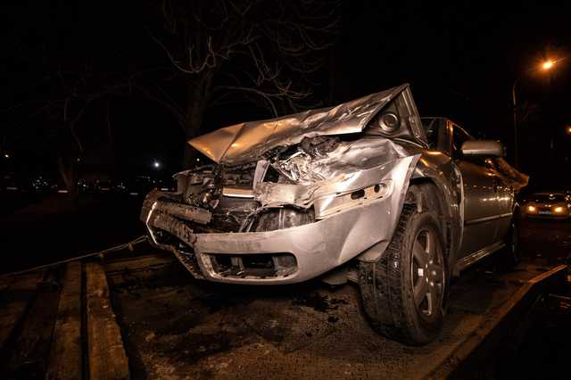 В Киеве на проспекте Леся Курбаса четыре машины попали в масштабное ДТП