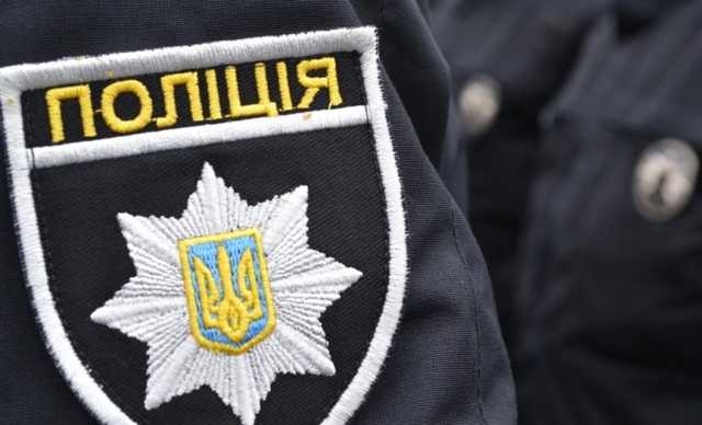 Начальник карного розшуку за один день обзавівся всім майном мешканки Хмельниччини