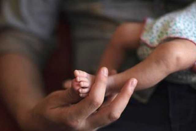 В Раде предложили разрешить мужчинам уходить в отпуск после рождения ребенка