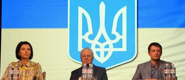 Чий Обухів? Мер Левченко «віддав» ключі від міста
