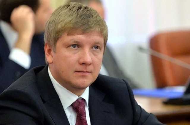 Землянский: Гройсман передумал увольнять Коболева после встречи с послами