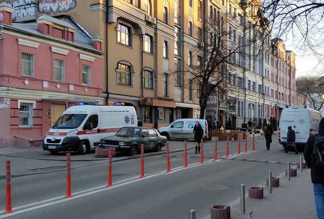 У Києві замінували суд