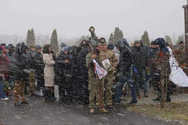 В Днепре похоронили трагически погибшего бойца