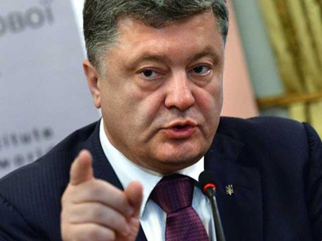 Порошенко собрался подать в суд на “1+1” за распространение фейков