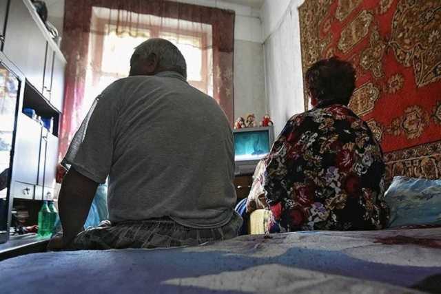 Жители Карпат остались без эфирного телевидения из-за «Зеонбуда»