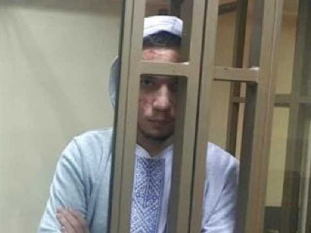 Пьет только воду: отец Павла Гриба рассказал о голодовке сына