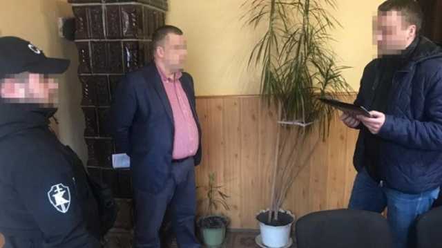 На Закарпатті на хабарі погорів суддя