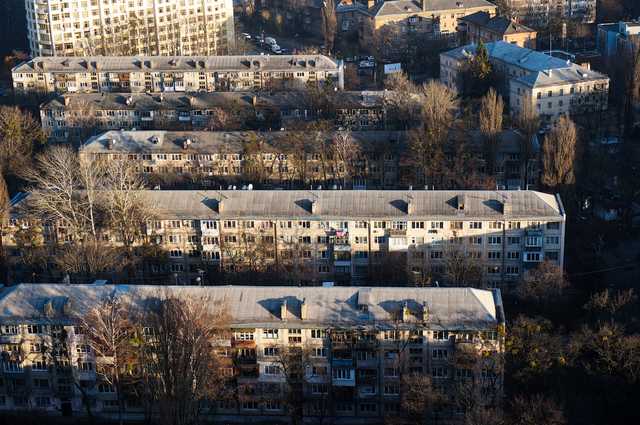 В Киеве хотят построить новые жилые дома на месте старых хрущевок