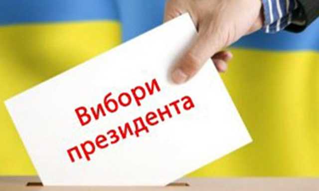 Появились фото, как представитель Порошенко подкупал избирателей в Киевской области